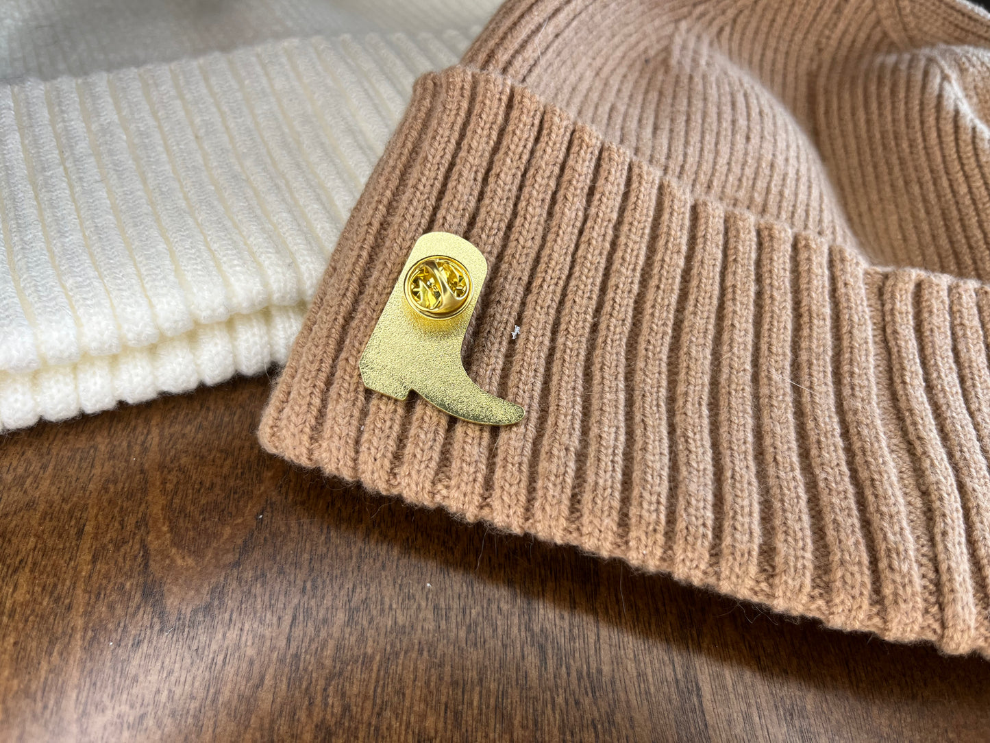 What Would Dolly Do Pin